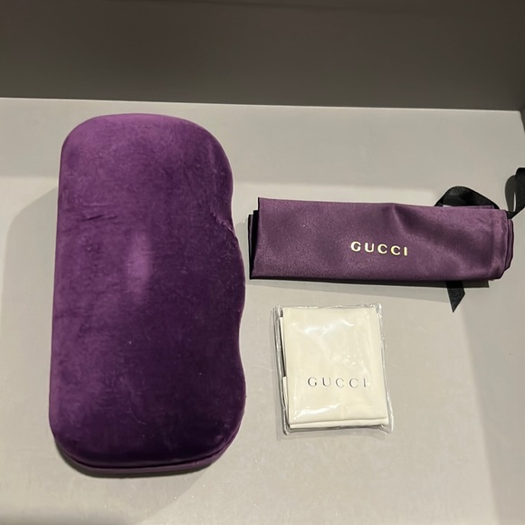 Gucci sunglasses case NWT purple - Picture 1 of 2